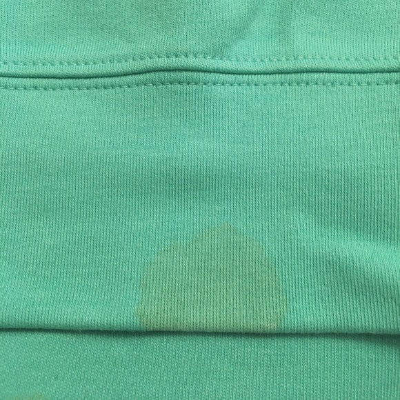HP❗️Vineyard Vines seafoam green sweater - Picture 5 of 6